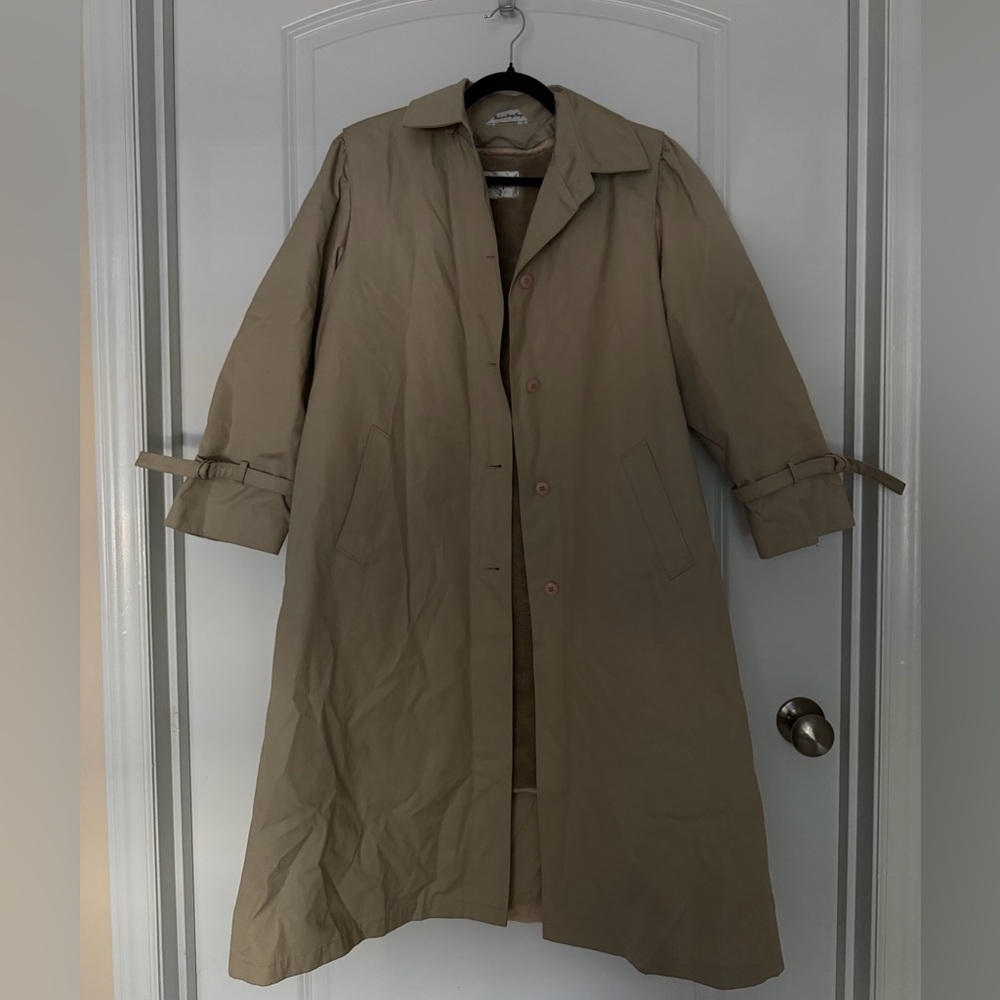 Women's Tan Coat